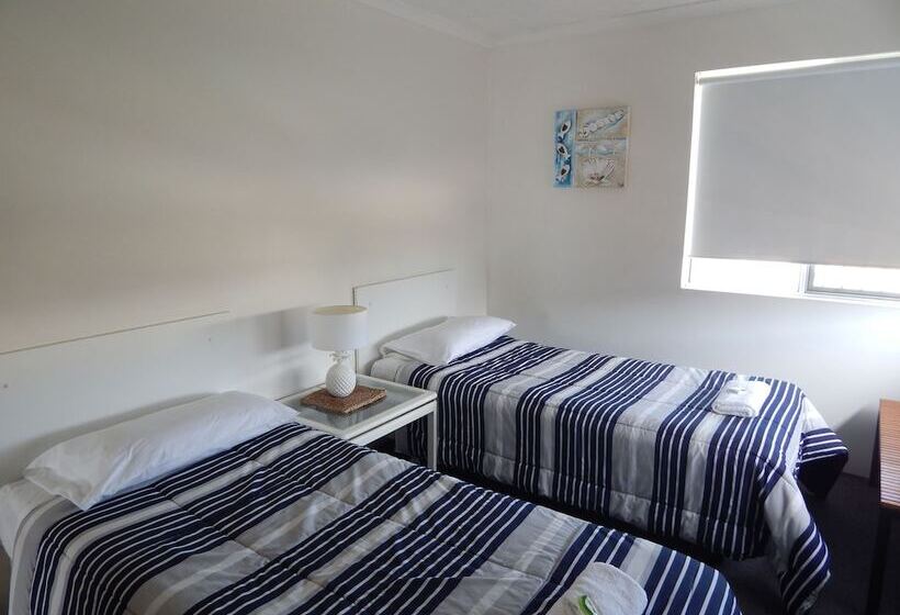 Апартаменты 2 Спальни, Tranquil Shores Holiday Apartments