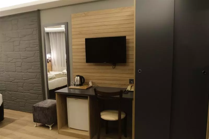 اتاق استاندارد سه نفره, çag Otel