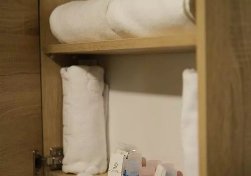 اتاق استاندارد سه نفره, çag Otel
