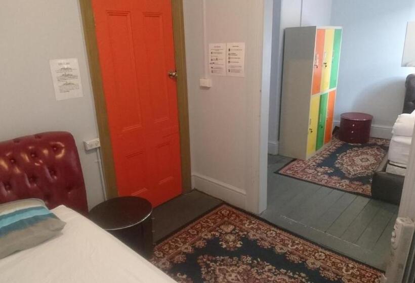 スタンダードルーム, Backpackers Imperial