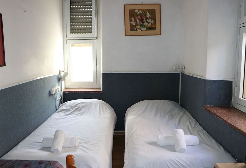 غرفة قياسية حمام مشترك, Allenby 2 Bed & Breakfast