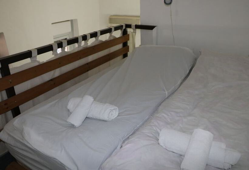 غرفة عائلية, Allenby 2 Bed & Breakfast