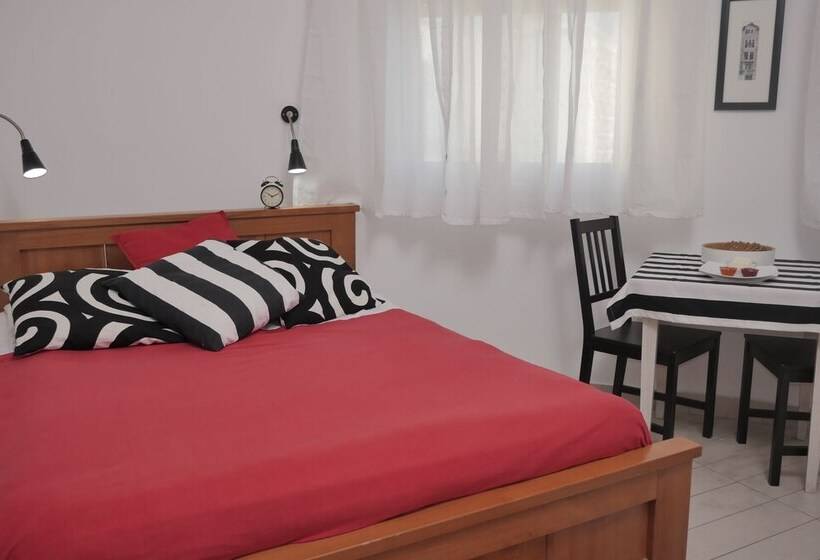 إستوديو قياسى, Allenby 2 Bed & Breakfast