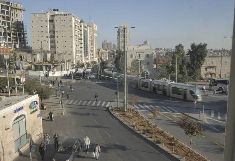 إستوديو قياسى, Allenby 2 Bed & Breakfast