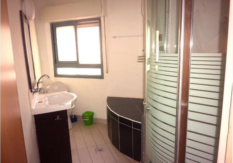 إستوديو قياسى, Allenby 2 Bed & Breakfast