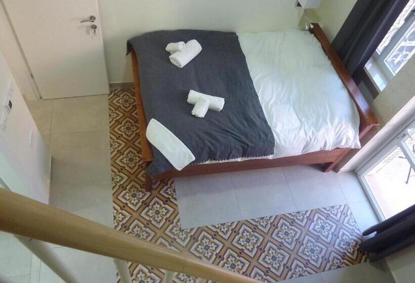 غرفة قياسية مزوَّدة بشُرفة, Allenby 2 Bed & Breakfast