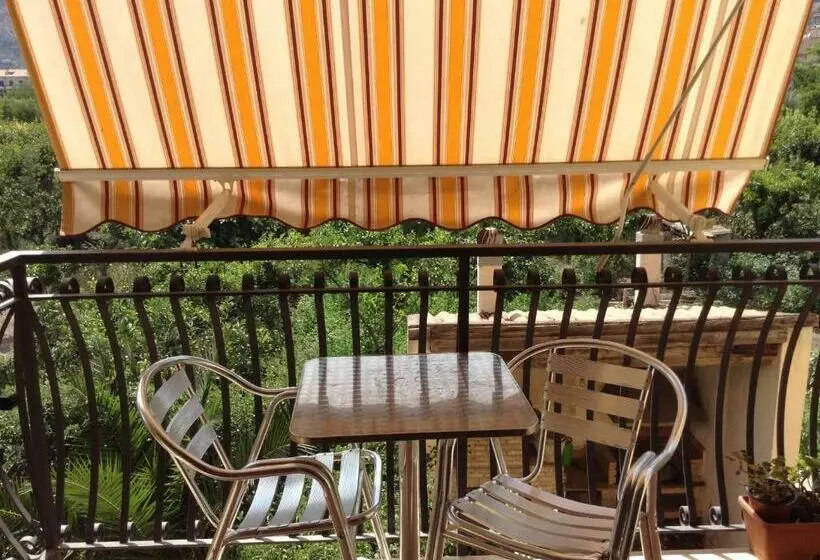 キングサイズベッドのスタンダードルーム, B&b Il Sole Nascente