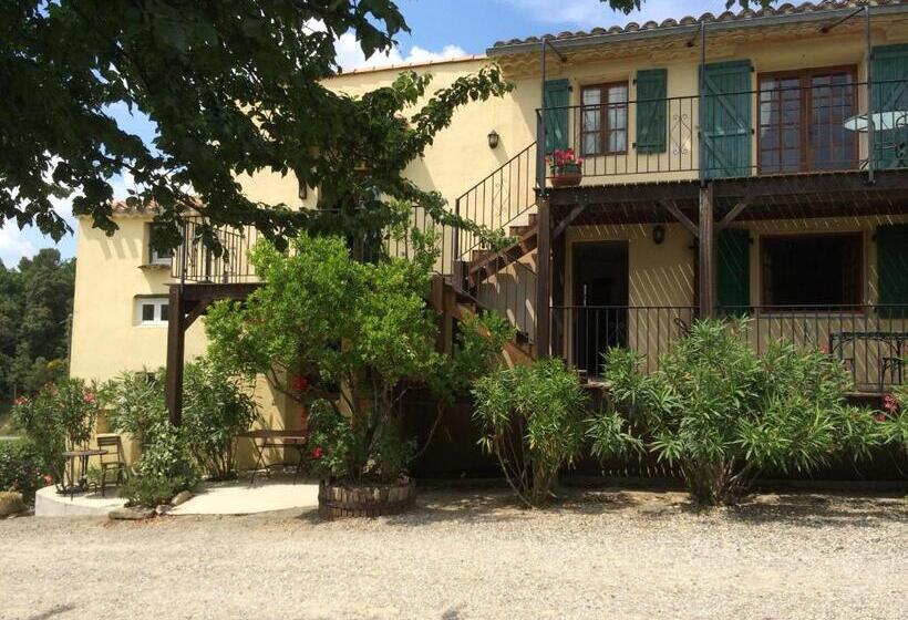 标准单人间, Domaine De Fraisse