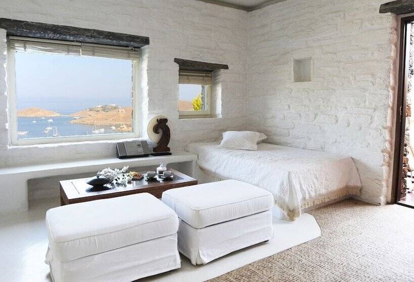 סוויטת דלוקס נוף לים, Aigis Suites