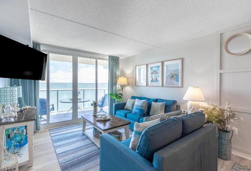 2 Bedroom Apartment with Views, Bay Club Resort