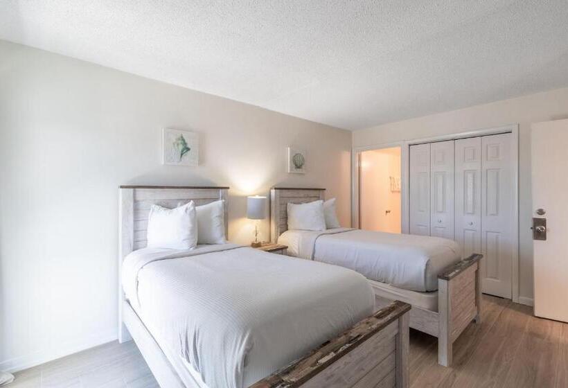 آپارتمان لوکس 2 خوابه, Bay Club Resort