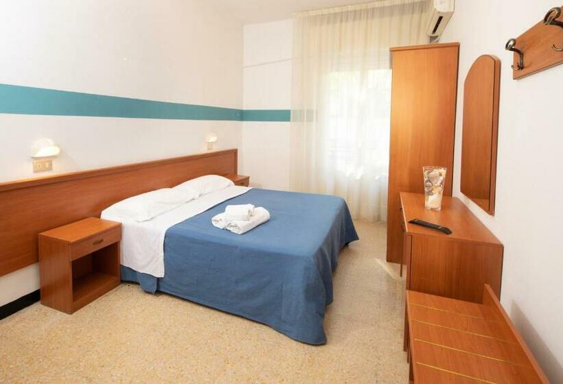 غرفة قياسية ثلاثية, B&b Italia