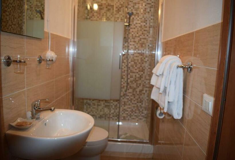 Quarto standart individual, Dalmazia