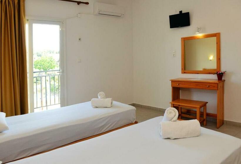 اتاق استاندارد, Despoina