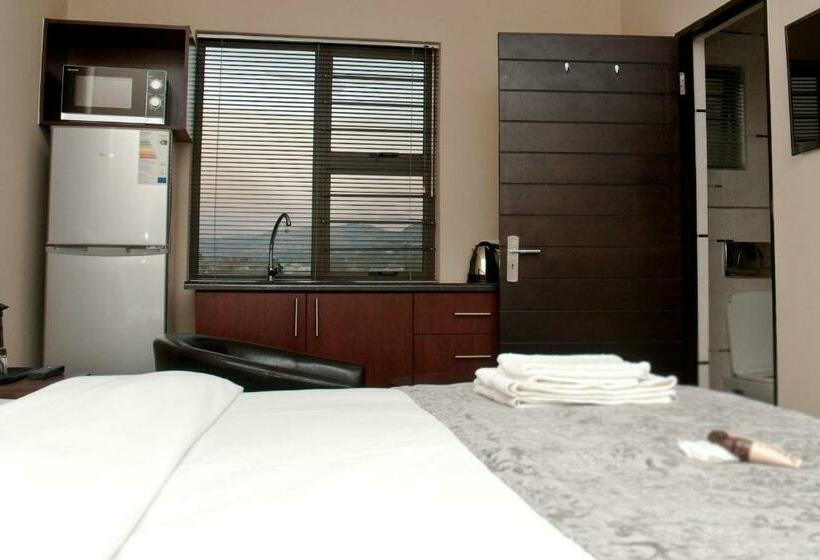 Семейный Номер, Eagle Nest Luxury Accommodation