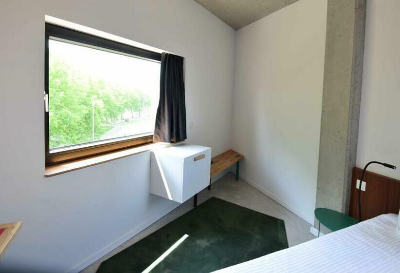 デラックスルーム, Belvue