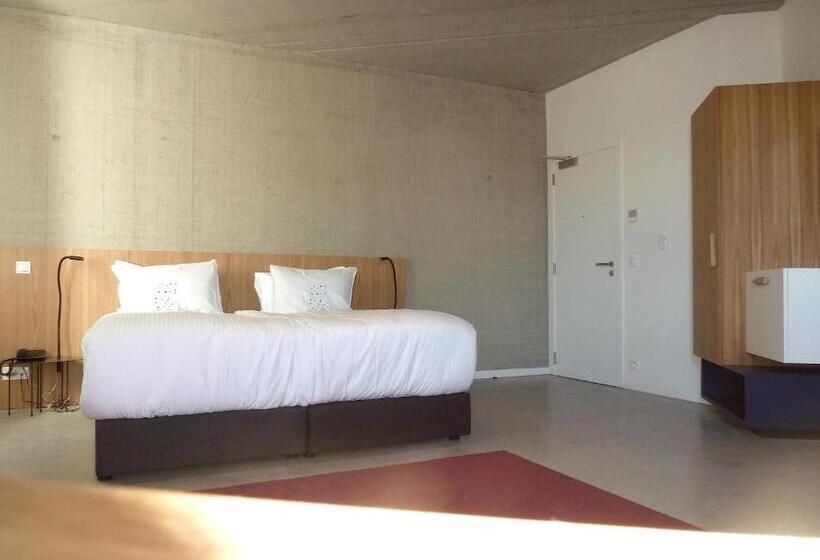 スタンダードルーム, Belvue