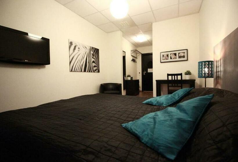 اتاق استاندارد, L Centralstation