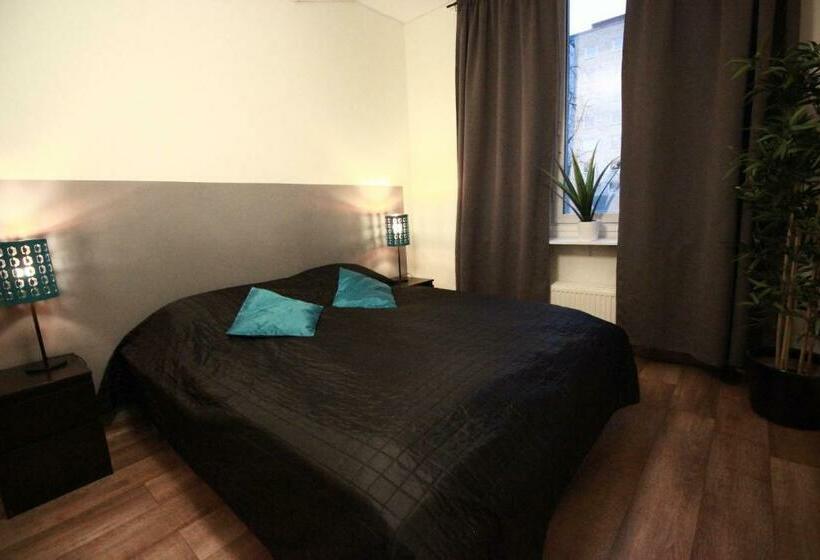 اتاق استاندارد, L Centralstation