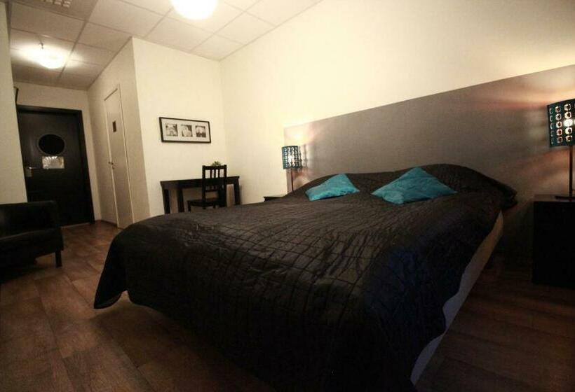 اتاق استاندارد, L Centralstation