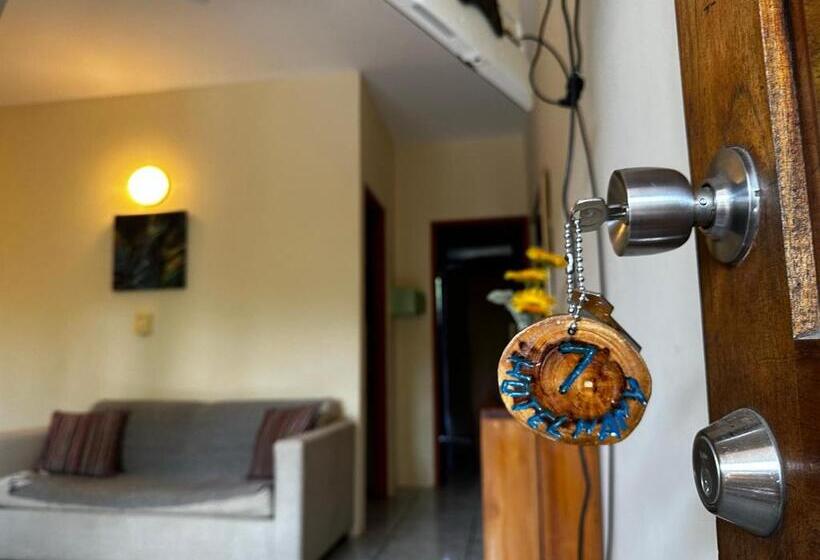 침실 1개 아파트, Nany