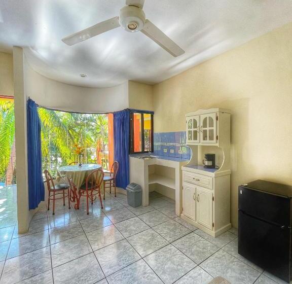 침실 1개 아파트, Nany