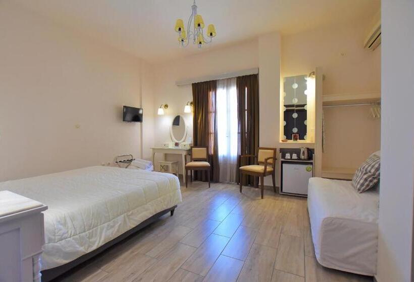 Junior Suite cu Vedere la Mare, Rodakas