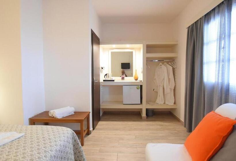 Chambre Supérieure, Rodakas