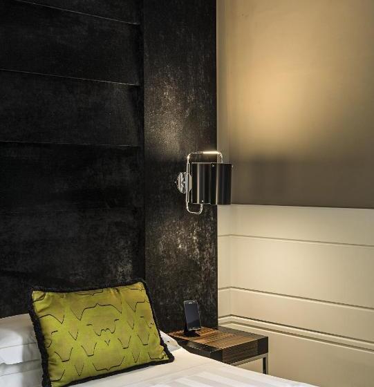 חדר קלאסי, The Glam