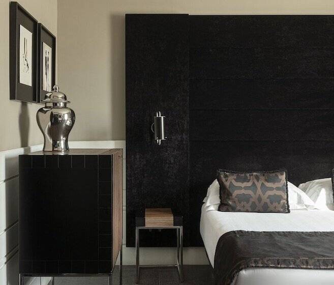 חדר סופריור, The Glam