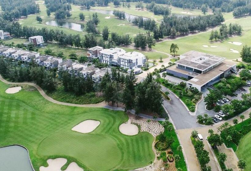 ویلای یک اتاق خوابه با استخر شنا, Montgomerie Links Hotel & Villas