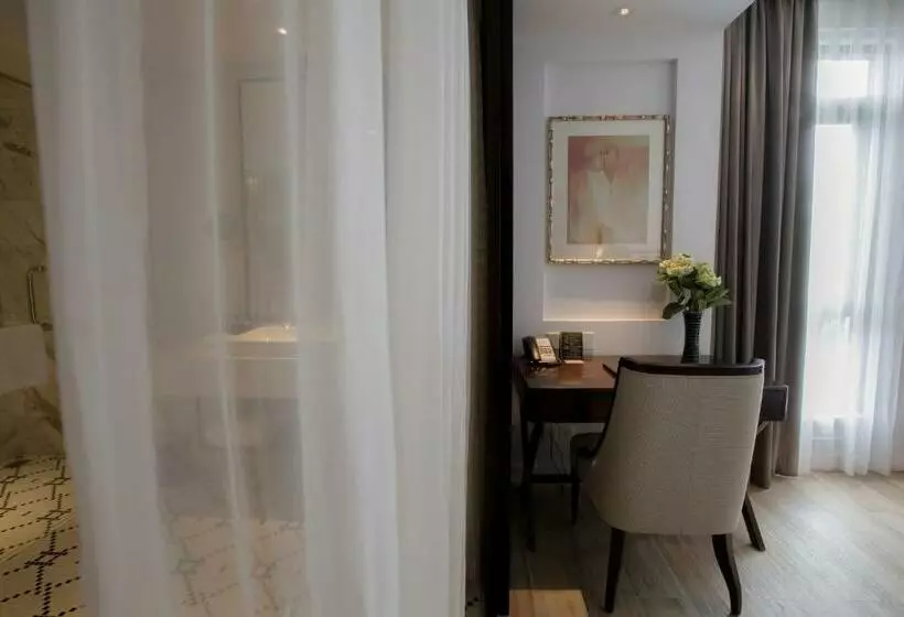 اتاق لوکس, Montgomerie Links Hotel & Villas