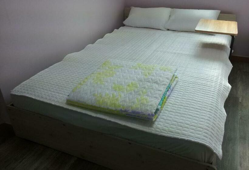 اتاق استاندارد, Mk Liberty House