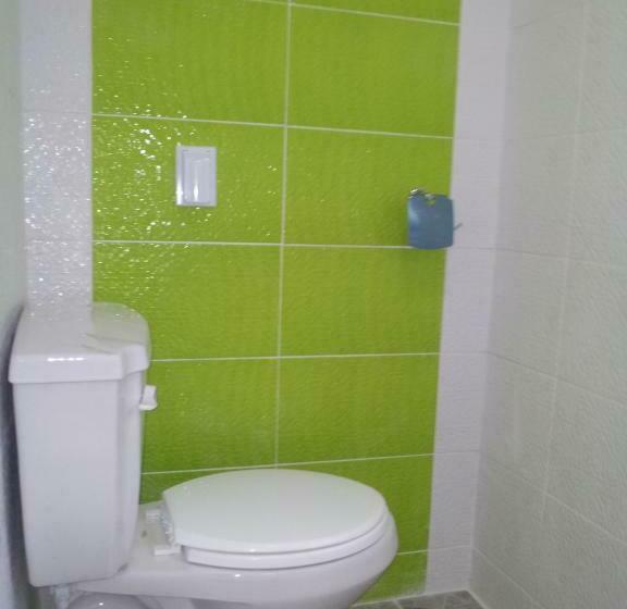 اتاق استاندارد یک نفره, Mk Liberty House