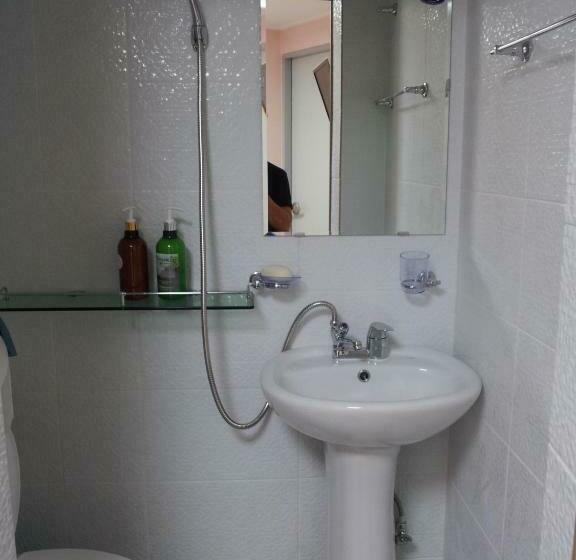 اتاق استاندارد یک نفره, Mk Liberty House