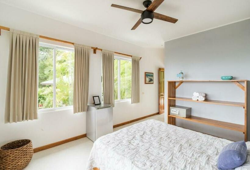 غرفة قياسية مطلّة علي البحر, Vista Naranja Ocean View House