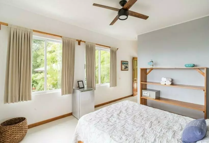 オーシャンビュースタンダードルーム, Vista Naranja Ocean View House