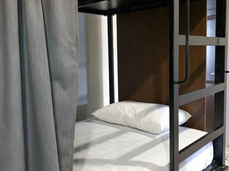 מיטה בחדר משותף, Siesta Fiesta Hotel & Hostel