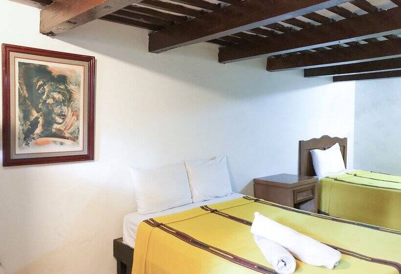 スタンダードルーム, Siesta Fiesta Hotel & Hostel
