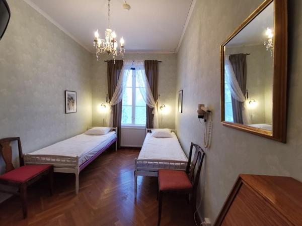 غرفة أساسية, Ulfshyttans Herrgård, Nära Romme Alpin