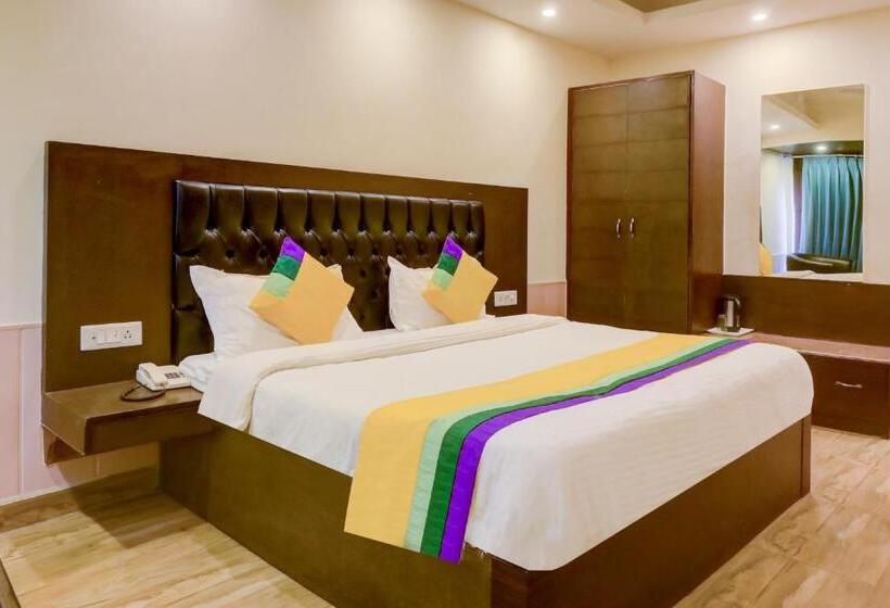 חדר דלוקס, Itsy By Treebo  Himshri