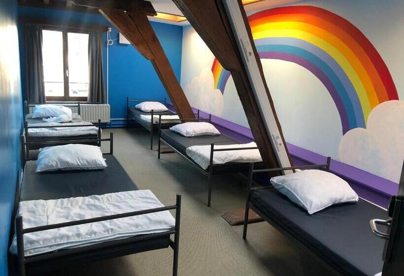 تختخواب در اتاق مشترک, Antwerp City Hostel