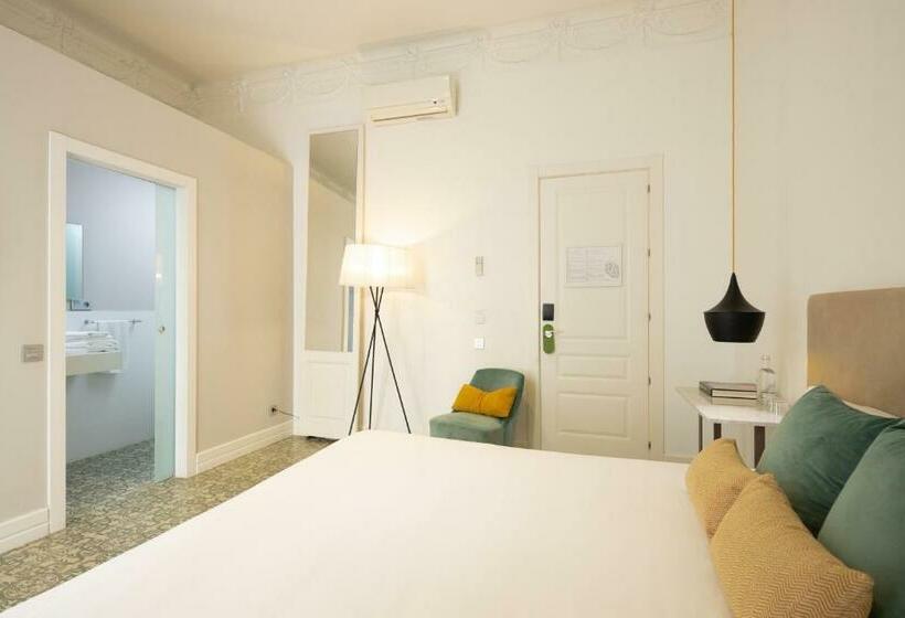 Habitación Estándar, Forget Me Not Barcelona