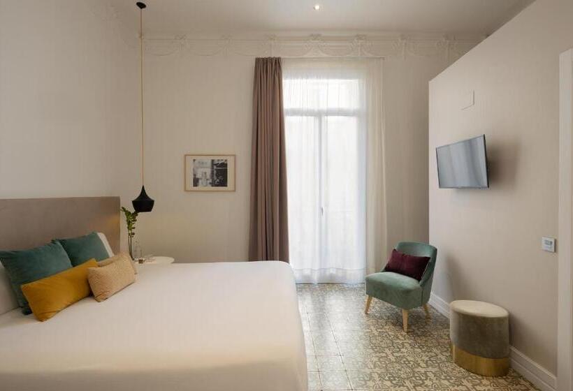 Habitación Estándar, Forget Me Not Barcelona