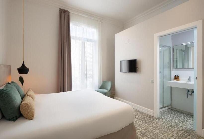 Habitación Estándar, Forget Me Not Barcelona