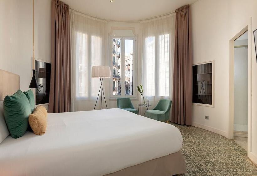 Habitación Estándar, Forget Me Not Barcelona