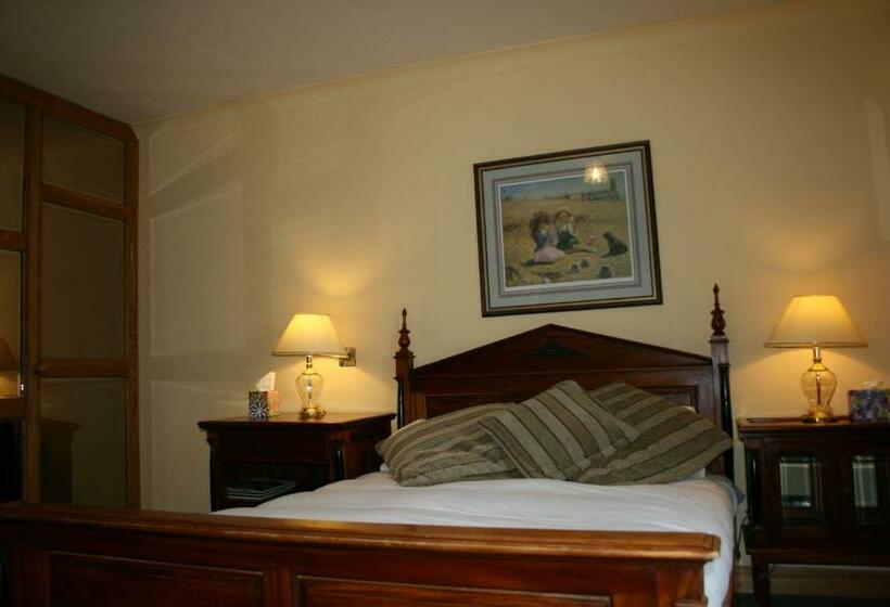 غرفة قياسية, The Wyvill Arms