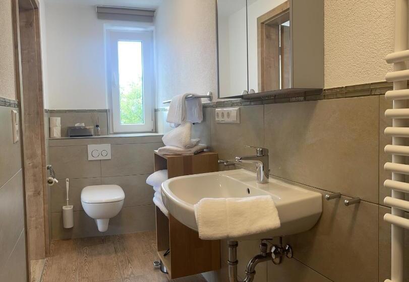 Quarto Familiar, Adam & Eva Gasthof Paradies Mit