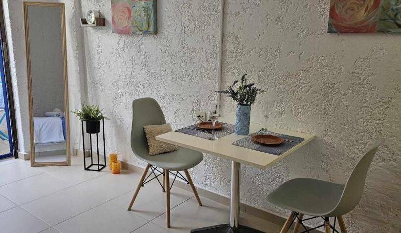 Студия Стандарт, Amazona