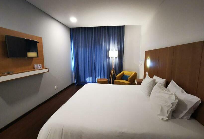 غرفة سوبيريور, Belmonte Sinai